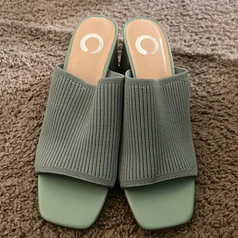 NWOT Teal Heeled Sandals